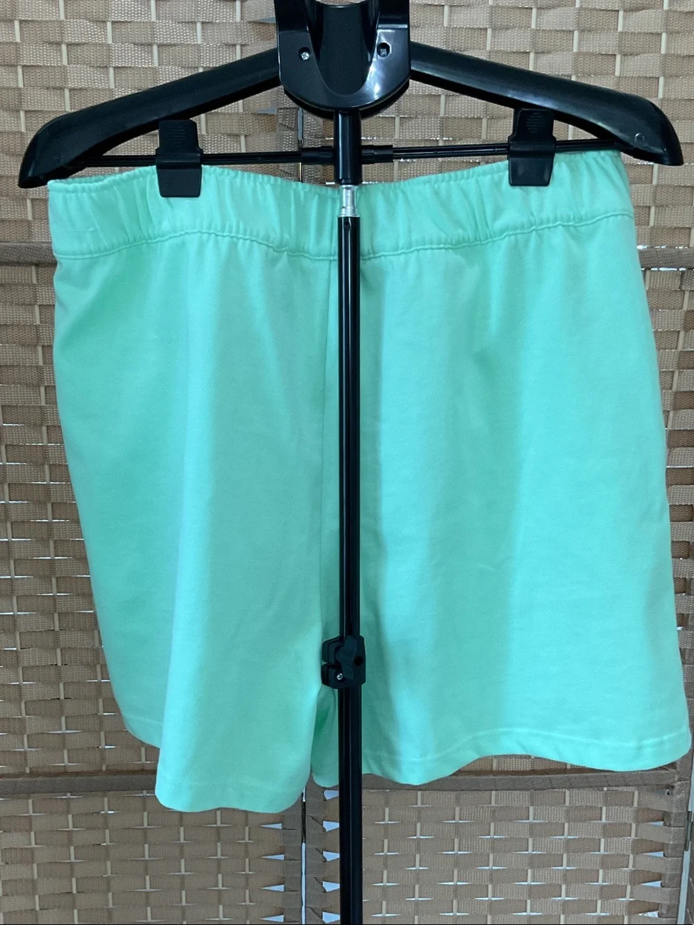 Nike Sportswear Women's Everyday Cotton Jersey Shorts - Mint Green